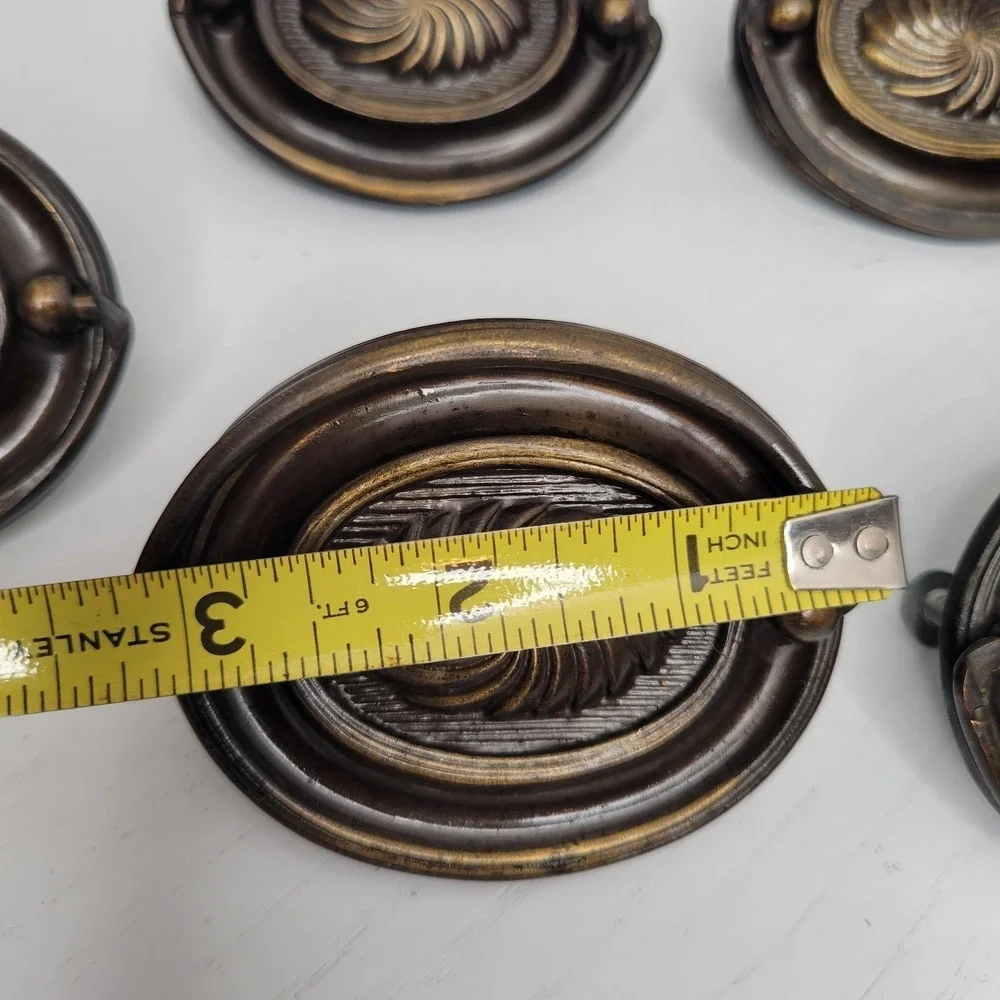 Set of 6 Vintage Hepplewhite Style Oval Brass Drawer Pulls w/ Sunburst Backplate